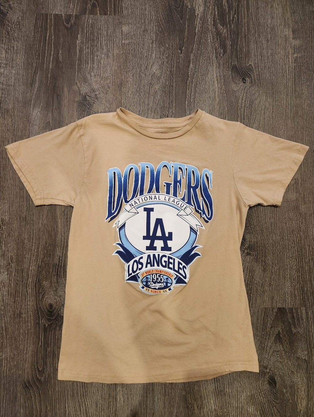Genuine Merchandise Los Angeles Dodgers Tan T-Shirt